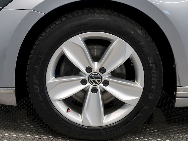 Volkswagen Passat (2022) ELEGANCE 2.0TDI EVO DSG - fotka 12 z 38