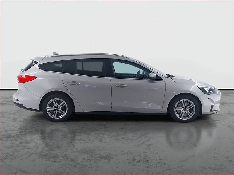 Ford Focus (2019) 1.5 TDCi, Automat, Navi - fotka 6 z 20