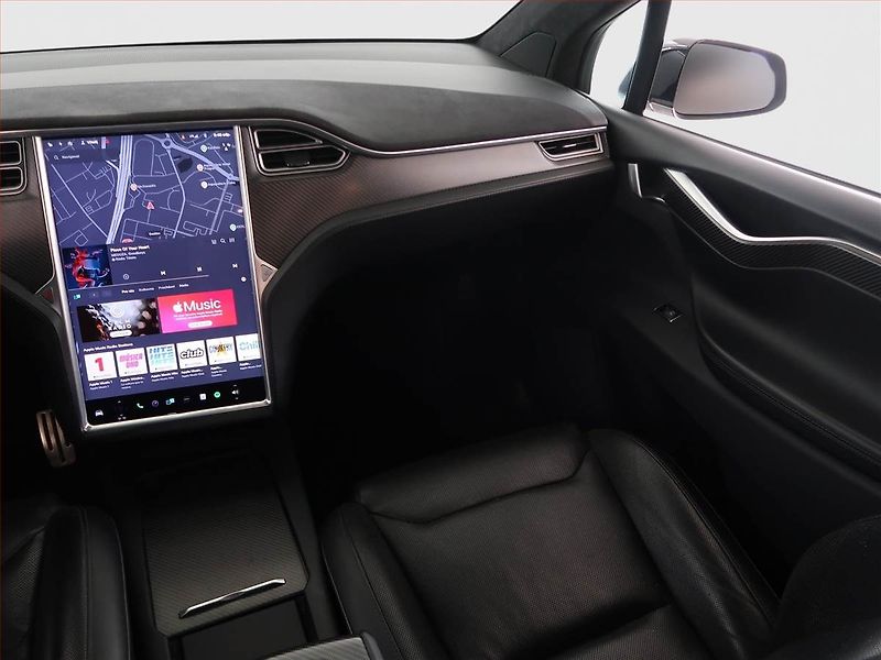 Tesla Model X (2016) P90D, SoH 89% - fotka 8 z 27