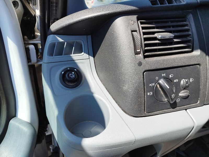 Ford Transit (2013) 2.2TDCI,4X4,KLIM., 6MÍST - fotka 21 z 24