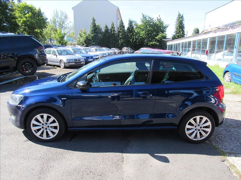 Volkswagen Polo 1,6 TDI 66kW Match - fotka 7 z 31