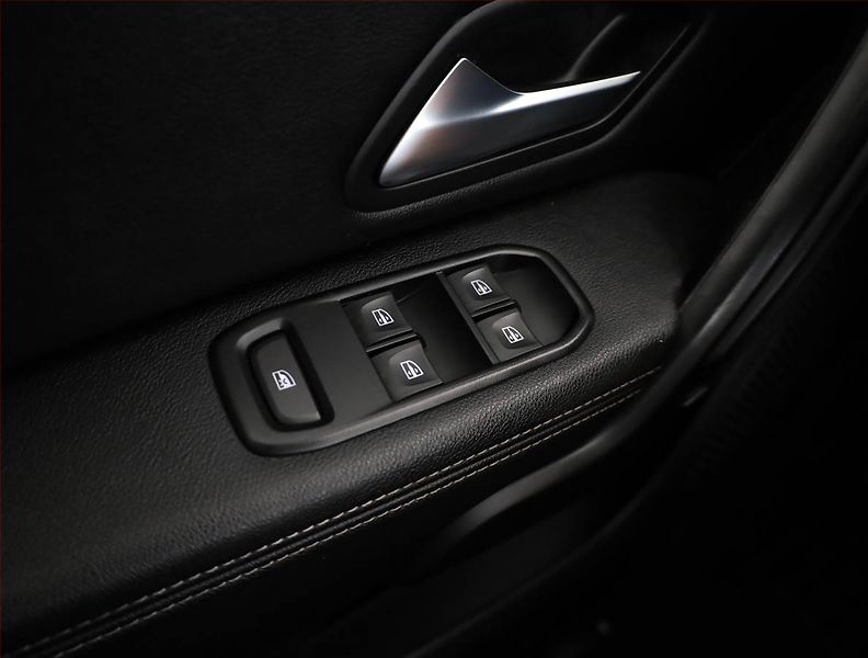 Dacia Duster (2021) 1.3 TCe, ČR,1.maj, Serv.kniha - fotka 15 z 17
