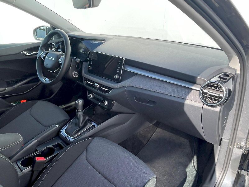 Škoda Fabia (2025) 1.0 MPI / 59 kW Selection - fotka 18 z 30