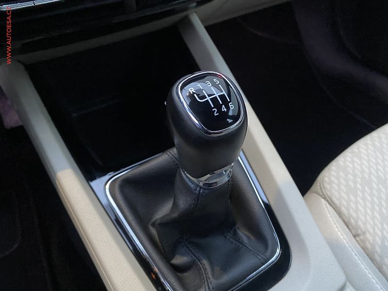 Škoda Octavia (2020) 2.0 TDi, ČR, Style, LED - fotka 17 z 21