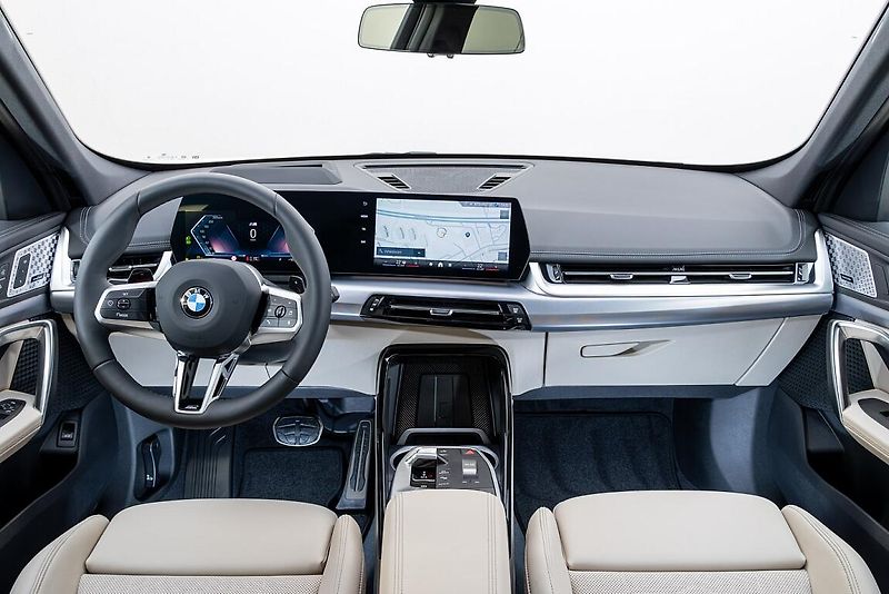 BMW X1 xDrive20d - fotka 7 z 13