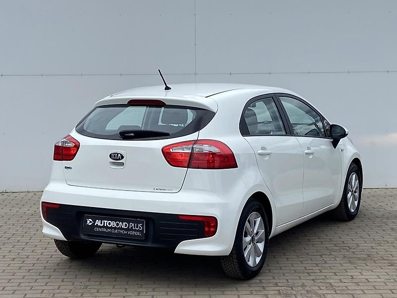 Kia Rio 1.25 CVVT 61kW Comfort PLUS - fotka 2 z 18