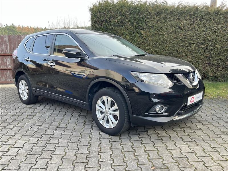 Nissan X-Trail 1,6 dCi  7-míst automat - fotka 7 z 38
