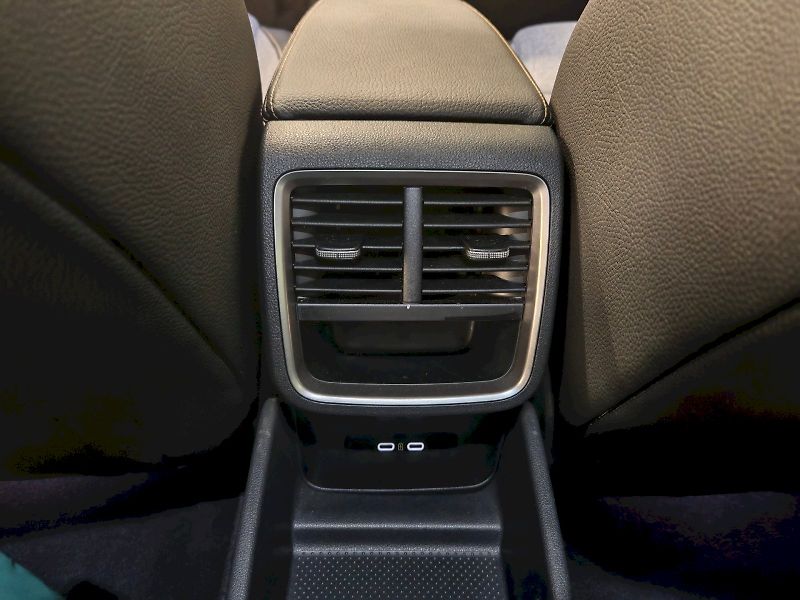 Škoda Octavia (2025) 1.5 TSI 110 kW Top Selection - fotka 26 z 31