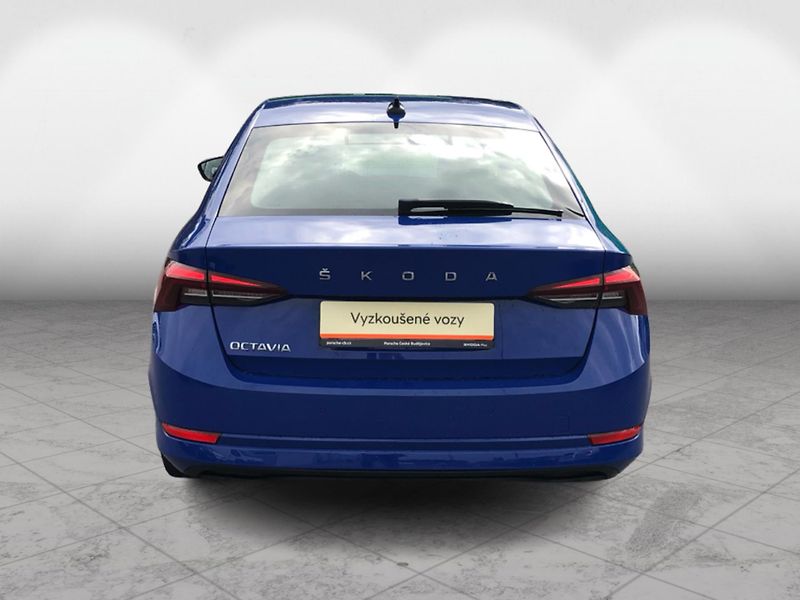 Škoda Octavia 2,0TDi 85kW AMBITION PLUS - fotka 9 z 28