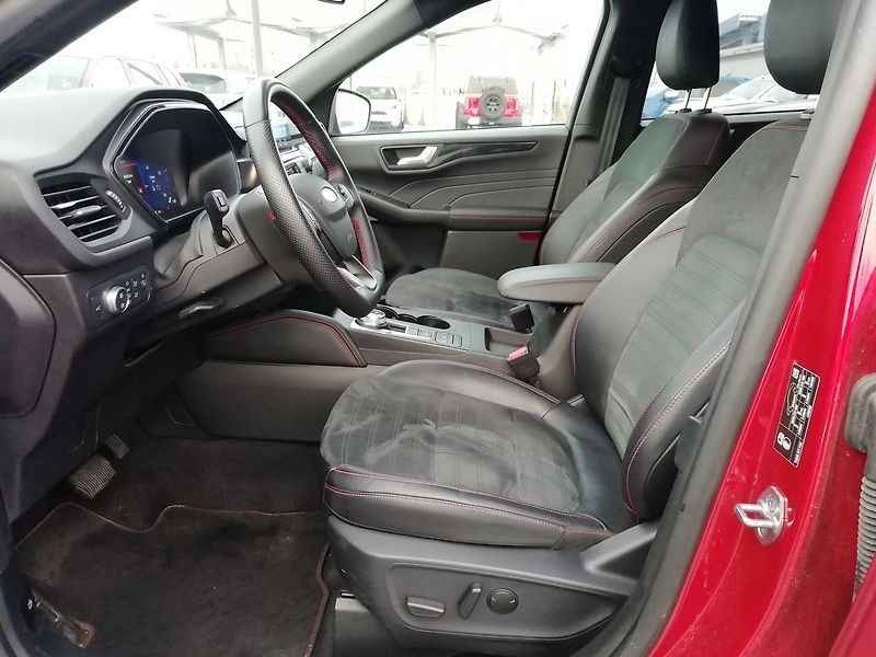 Ford Kuga 2,5 HEV FWD CVT ST-Line X - fotka 5 z 20