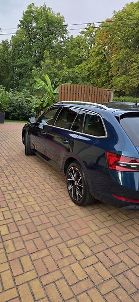 Škoda Superb (2021) Prodám Škoda Superb combi - fotka 3 z 15