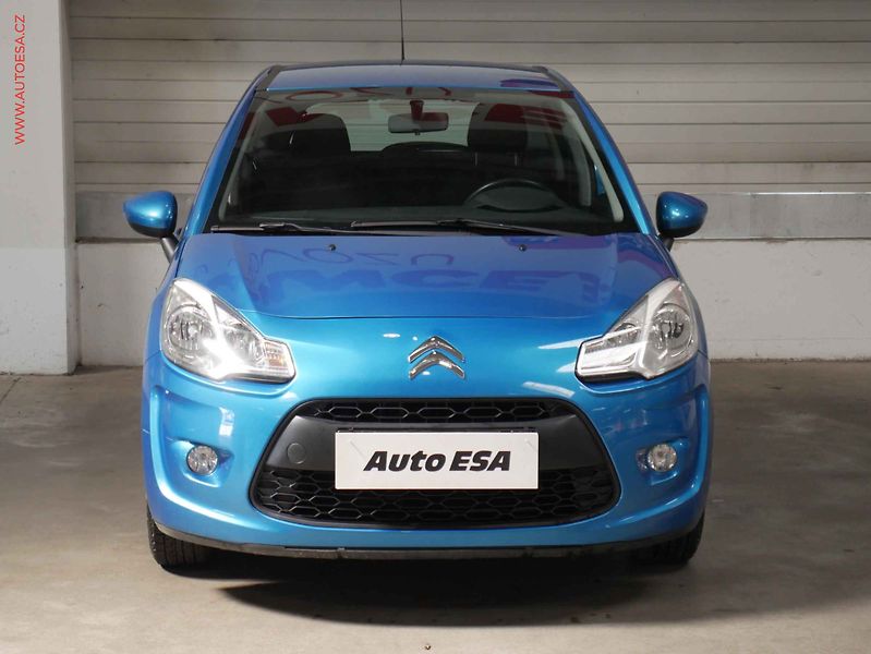 Citroën C3 (2011) 1.4i, ČR, AC - fotka 2 z 17