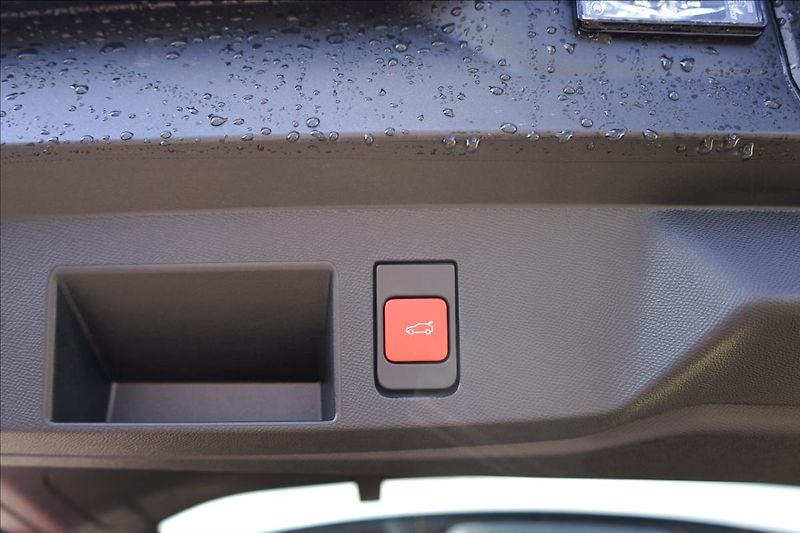 Citroën C5 Aircross (2026) 1,6 Plug-in Hybrid225k Aut.MAX - fotka 29 z 30