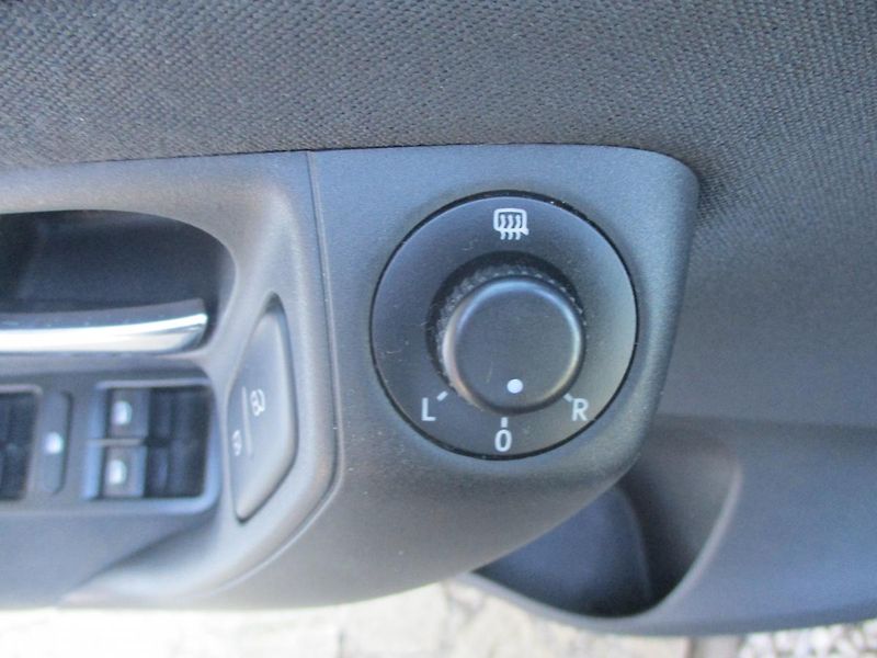 Volkswagen Polo 1.4i KLIMA +SADA KOL - fotka 9 z 30