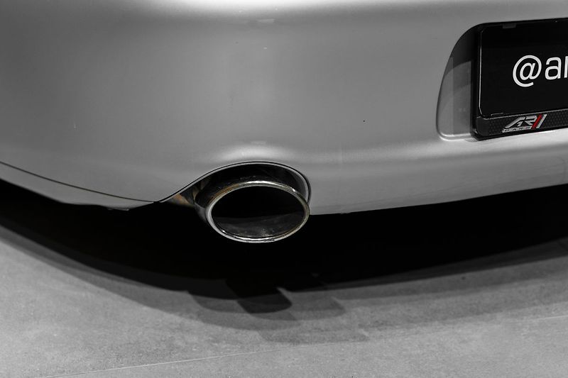 Porsche 911 Turbo - fotka 32 z 35