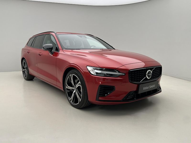 Volvo V60 T6 AWD DARK PLUS RECHARGE AUT - fotka 8 z 48