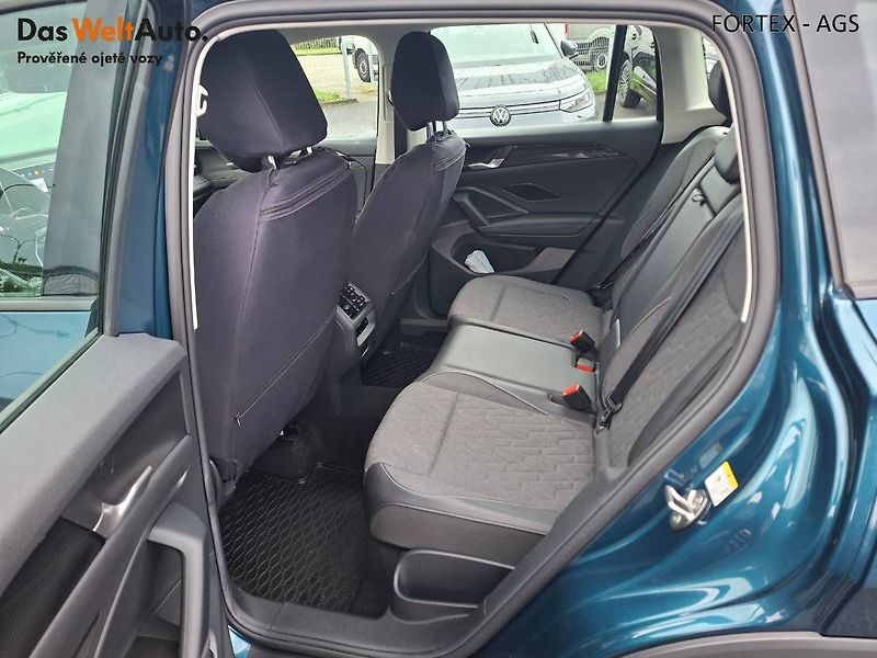 Volkswagen Tiguan (2024) 2.0 TDI,110kW,DSG,Webasto,Tažn - fotka 13 z 30