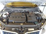 Škoda Octavia 2.0 TDI Combi RS NAVI WEBASTO  - náhled 26