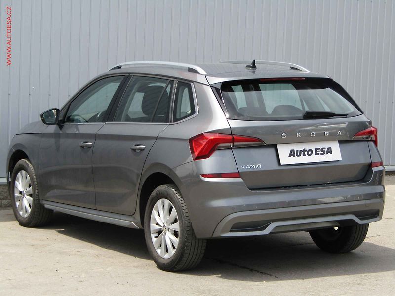 Škoda Kamiq (2022) 1.5 TSi, 1.maj,ČR, Style, DSG - fotka 6 z 20