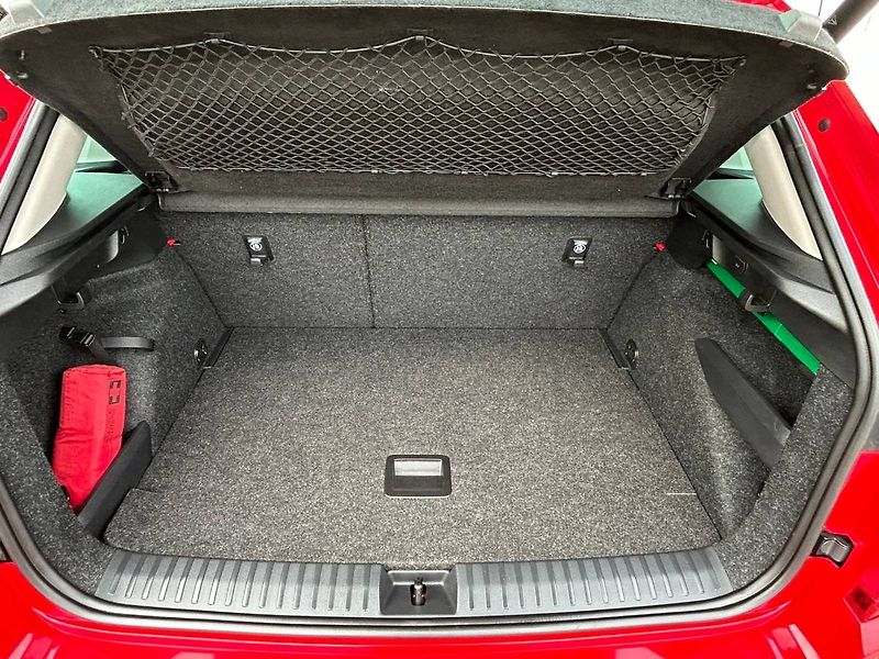 Škoda Kamiq (2022) 1.5 TSI 110kW záruka - fotka 29 z 32