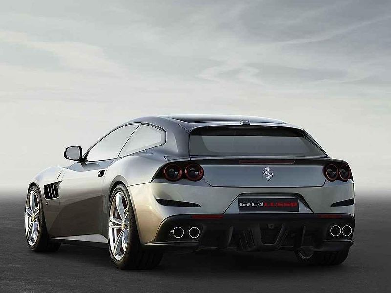 Ferrari GTC4Lusso.