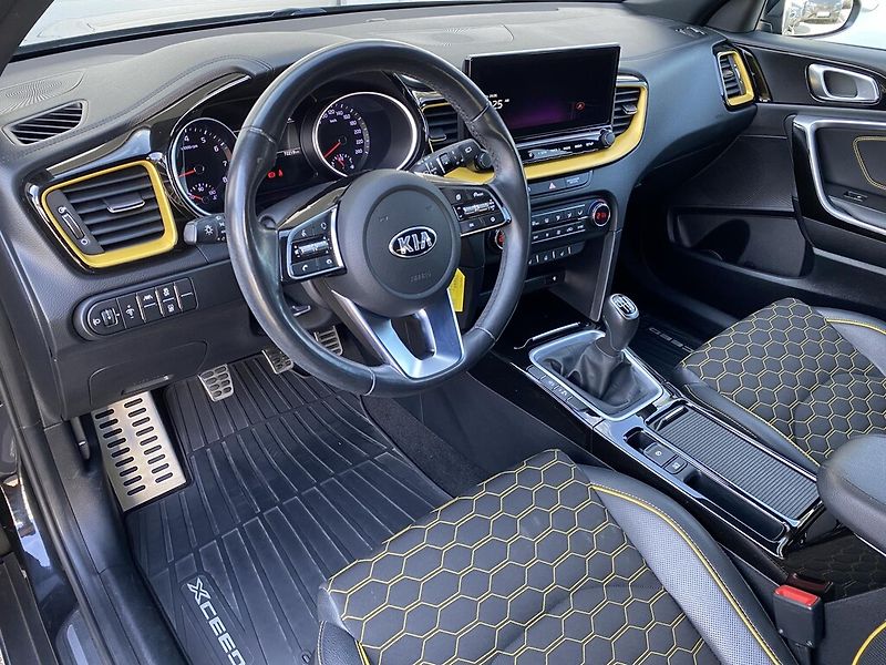 Kia XCeed 1.4 T-GDI 103 kW - fotka 7 z 25