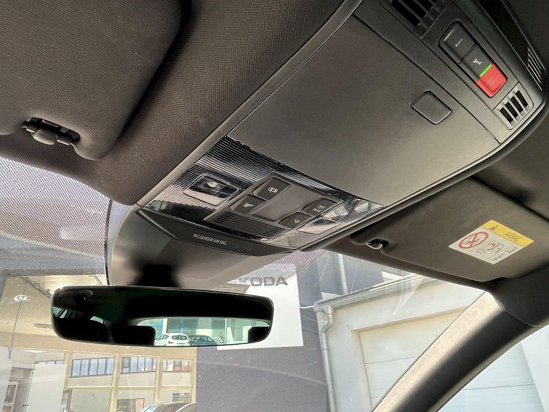 Volkswagen Passat (2020) VARIANT  1,5TSi 110kW DSG7 Ele - fotka 23 z 25