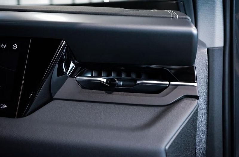 Audi Q6 e-tron Q 360kam Tažné Auto. Park. - fotka 36 z 38