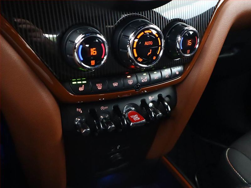 Mini Countryman (2018) Cooper, Serv.kniha, Navi - fotka 15 z 15
