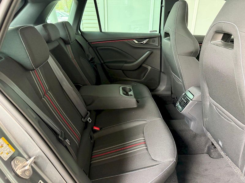 Škoda Kamiq (2026) Monte Carlo 1.0 TSI / 85 kW DS - fotka 24 z 28