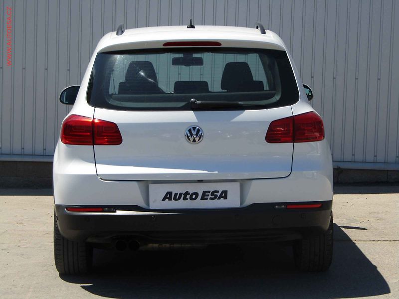 Volkswagen Tiguan (2014) 1.4 TSi, ČR, Trend&Fun - fotka 5 z 18