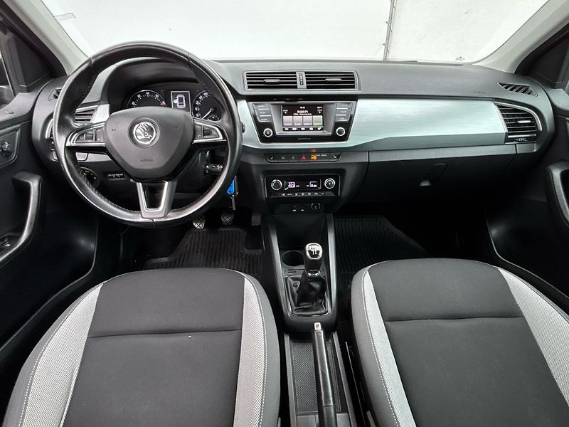 Škoda Fabia AMBITION - fotka 5 z 25