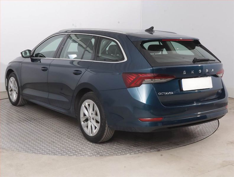 Škoda Octavia (2022) 2.0 TDI - fotka 4 z 15