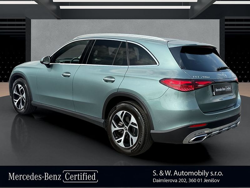 Mercedes-Benz GLC d 4MATIC - fotka 7 z 37