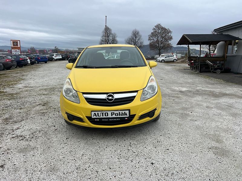 Opel Corsa 1.0i - fotka 1 z 14