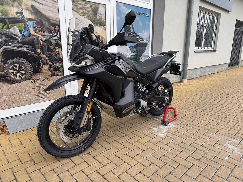CFMOTO 800 MT (2025) 800MT-X EU5+ SKLADEM -  Akce n - fotka 5 z 6