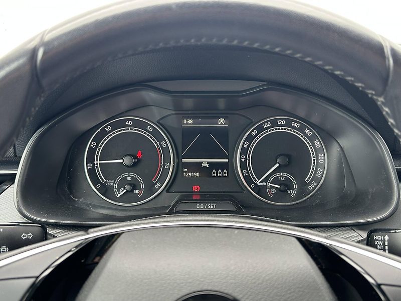 Škoda Scala Ambition 6MP 1,0TSI - fotka 12 z 23