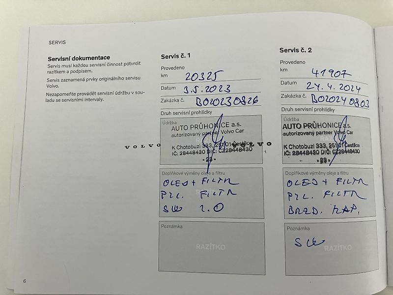 Volvo XC90 B5 AWD INSCRIPTION AT8, ČR - fotka 48 z 49