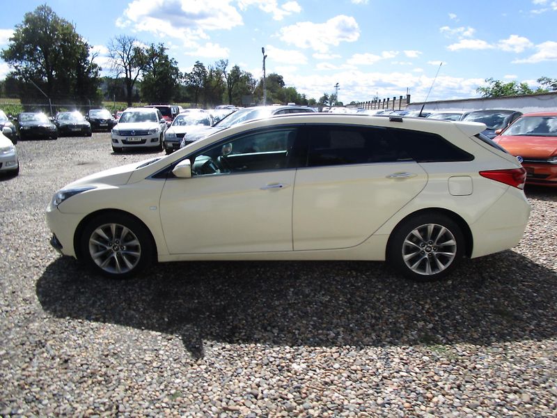 Hyundai i40 (2016) 1,7CRDI-104KW-AUTOMAT - fotka 3 z 20