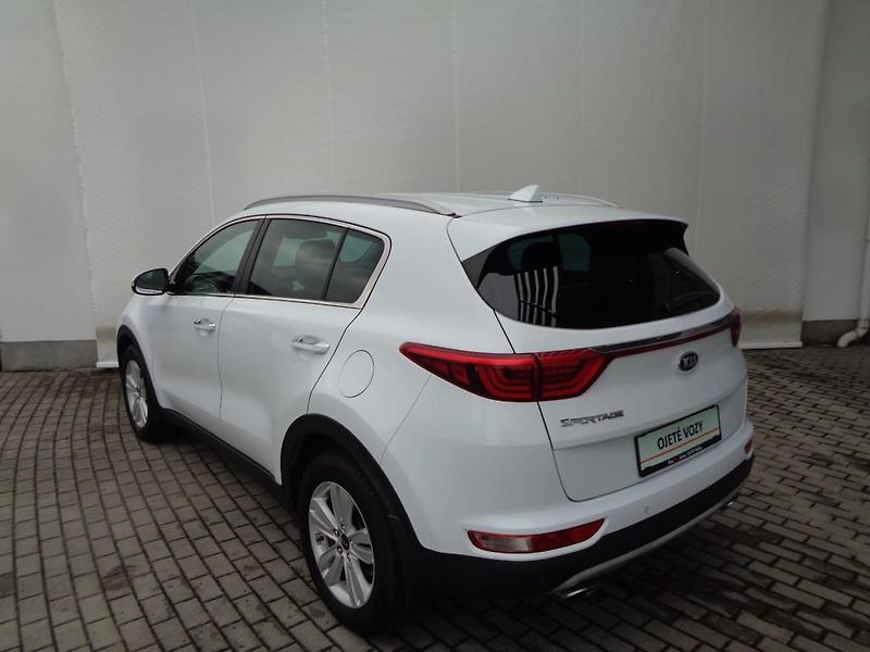 Kia Sportage 1.6 T- GDI 130 kW  M6F - fotka 8 z 29
