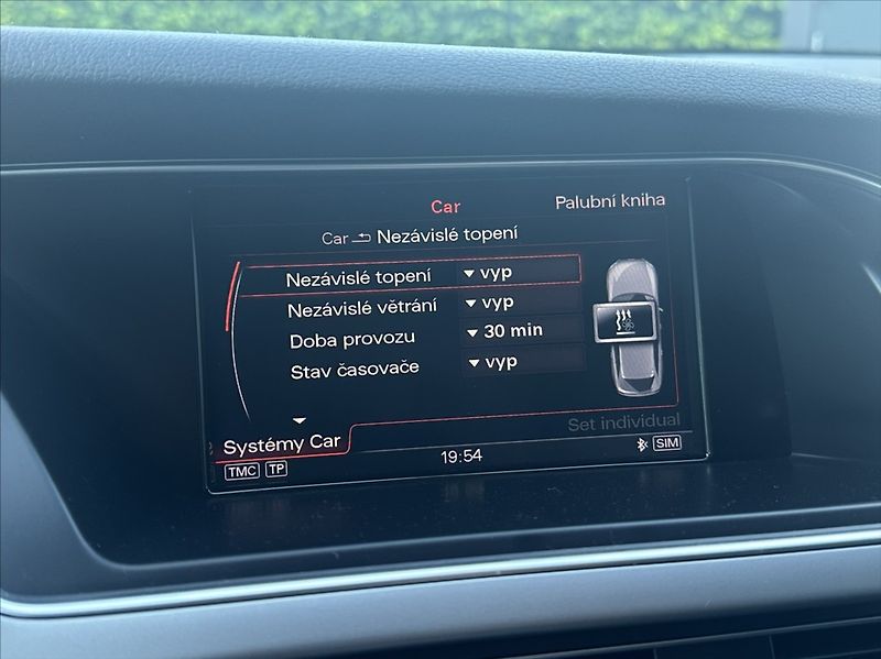 Audi A4 3,0 TDI 204PS  Ambiente A/T - fotka 37 z 49