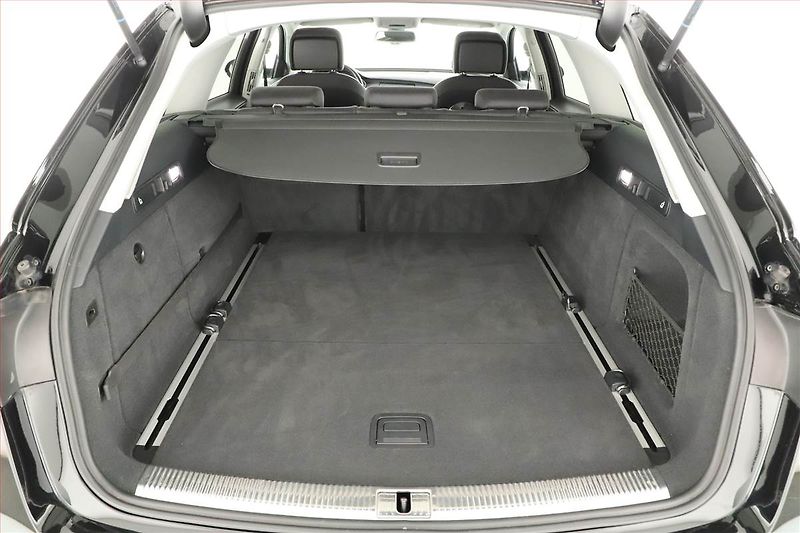 Audi A6 (2018) 3.0 TDI, 4X4, Automat, Navi - fotka 19 z 20