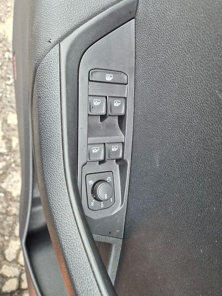 Škoda Karoq 1,5 TSI DSG 110kW Fresh - fotka 9 z 21