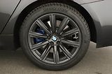 BMW Řada 5 (2020) M Sport 530d xDrive - náhled 12