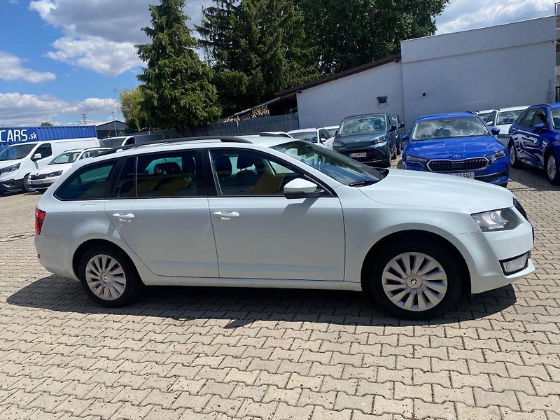 Škoda Octavia (2016) - fotka 9 z 22