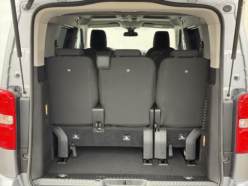 Toyota ProAce Verso 2,0 FAMILY L1 COMFORTNAVI - fotka 20 z 20