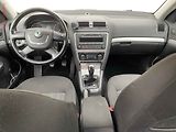 Škoda Octavia (2011) 1.6 TDi, ČR, Elegance - náhled 8