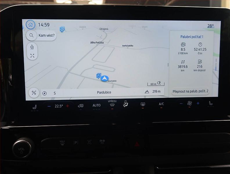 Ford Tourneo Custom (2024) Titanium 2.0 EcoBlue, ČR, 1Maj - fotka 13 z 21