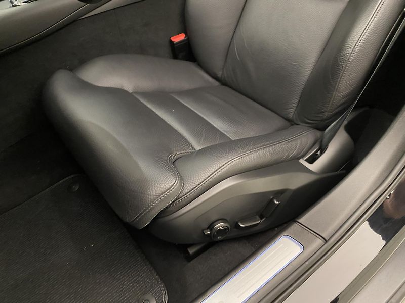 Volvo V90 CC B4 AWD BRIGHT PLUS AUT CZ - fotka 24 z 49