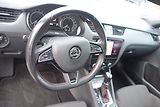 Škoda Octavia 2,0TDi 135kW RS DSG!! PANO!! - náhled 20